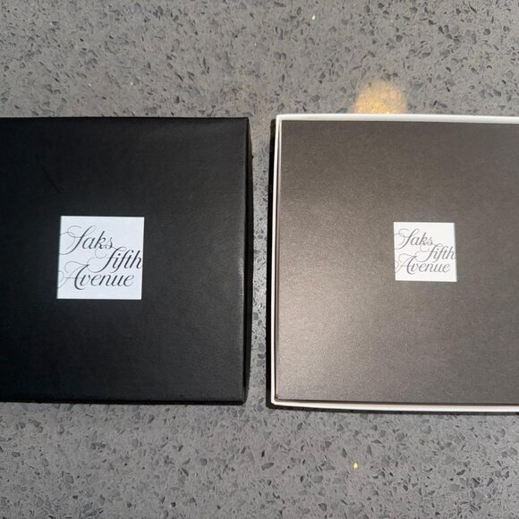 BRAND NEW Saks Fifth Avenue Gift Card Box 5" X 5"  Black & White - BOX ONLY - Picture 3 of 5